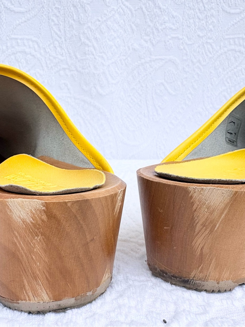 BJORK Swedish Comfort Maja Leather & Wood Heel Open Back Clog | Mustard | EU 39 - Picture 8 of 11